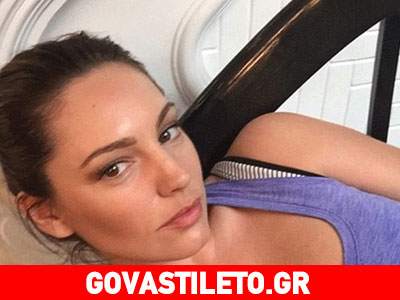 Kelly Brook: Με το μπούστο έξω ακόμη και στο γυμναστήριο!